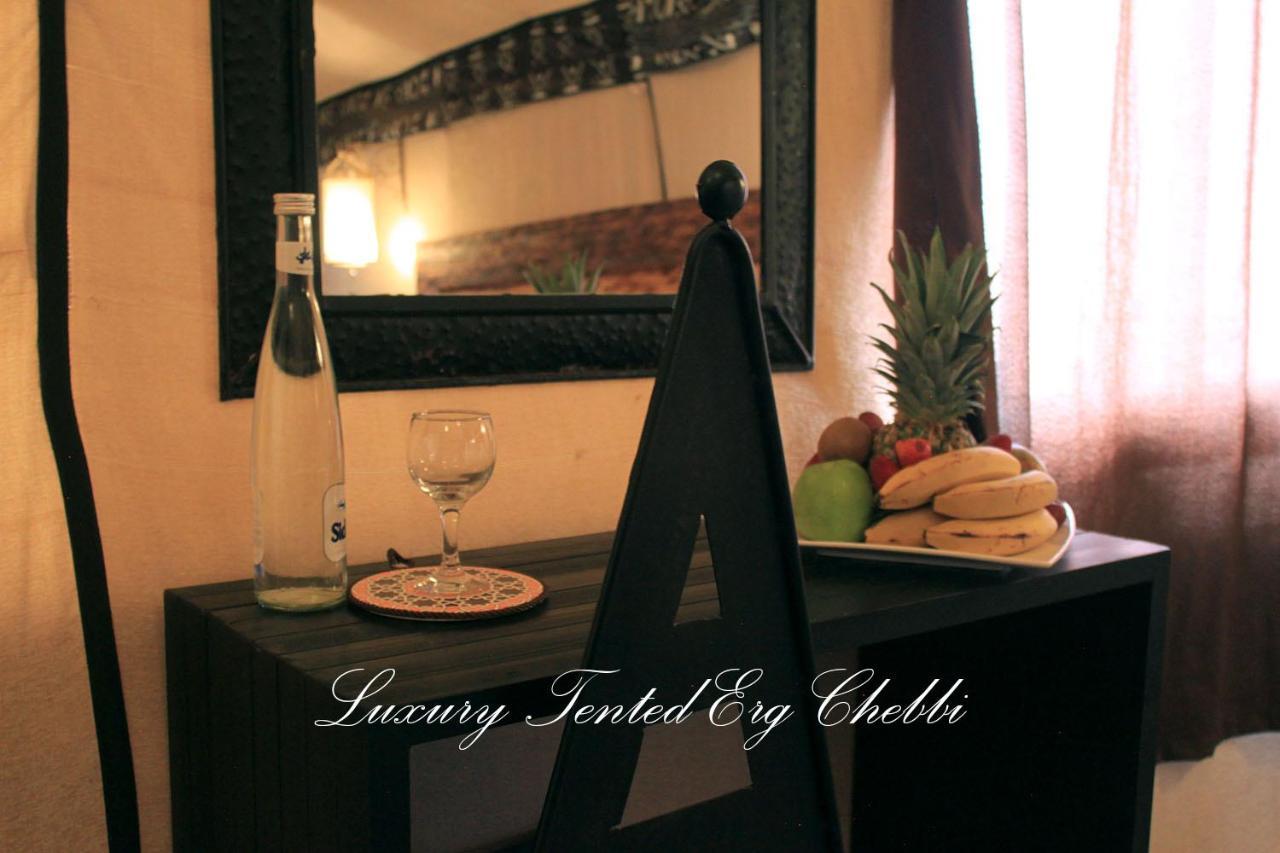 Luxury Tented Erg Chebbi Merzouga Buitenkant foto