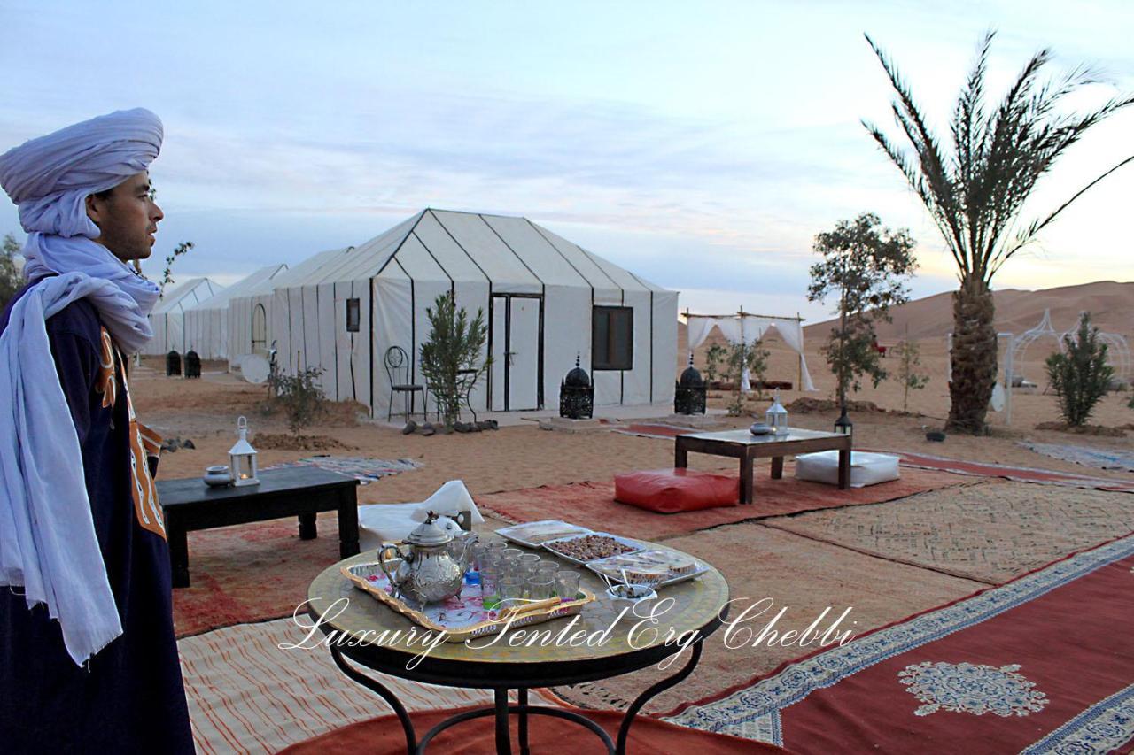 Luxury Tented Erg Chebbi Merzouga Buitenkant foto