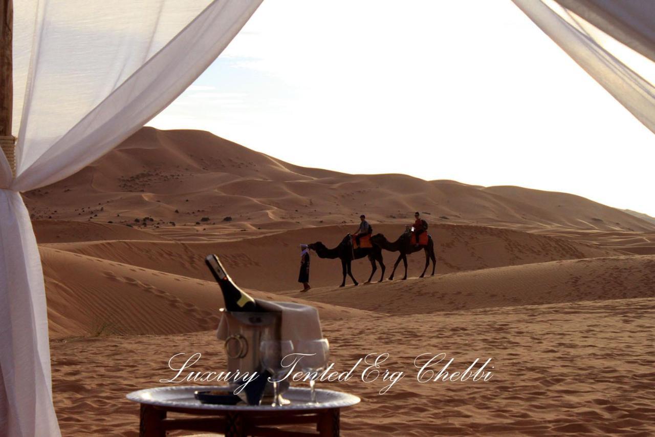 Luxury Tented Erg Chebbi Merzouga Buitenkant foto