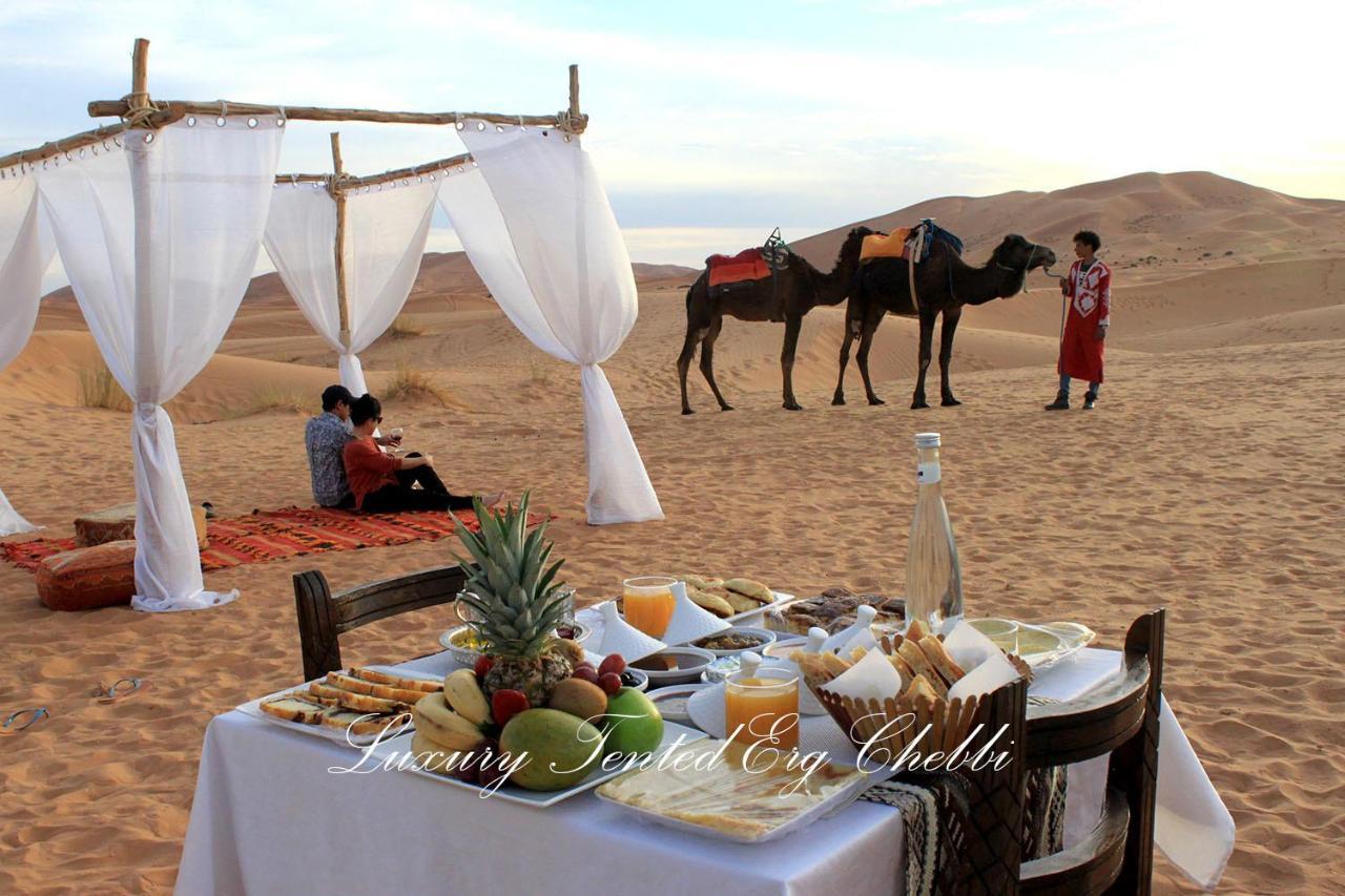 Luxury Tented Erg Chebbi Merzouga Buitenkant foto