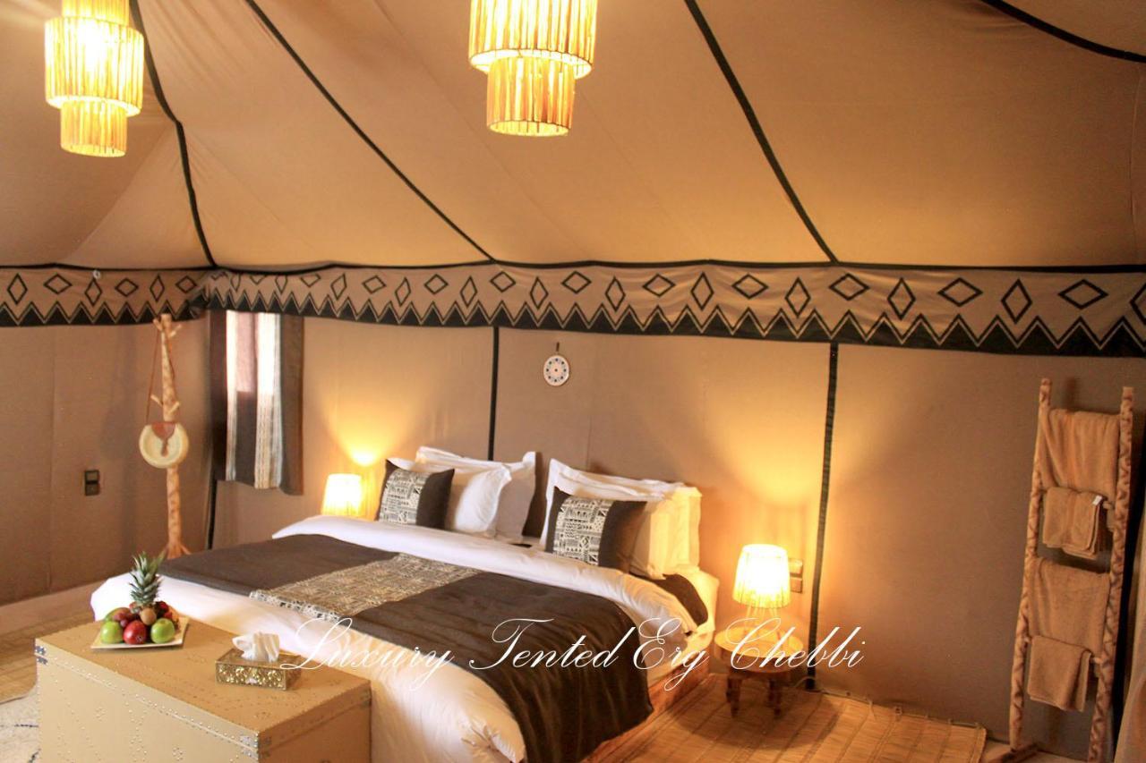 Luxury Tented Erg Chebbi Merzouga Buitenkant foto