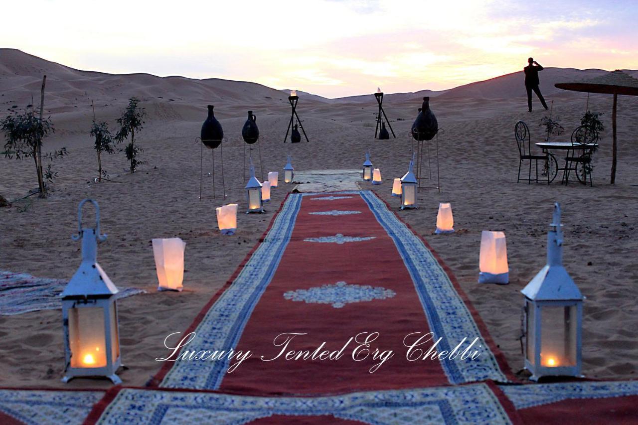 Luxury Tented Erg Chebbi Merzouga Buitenkant foto