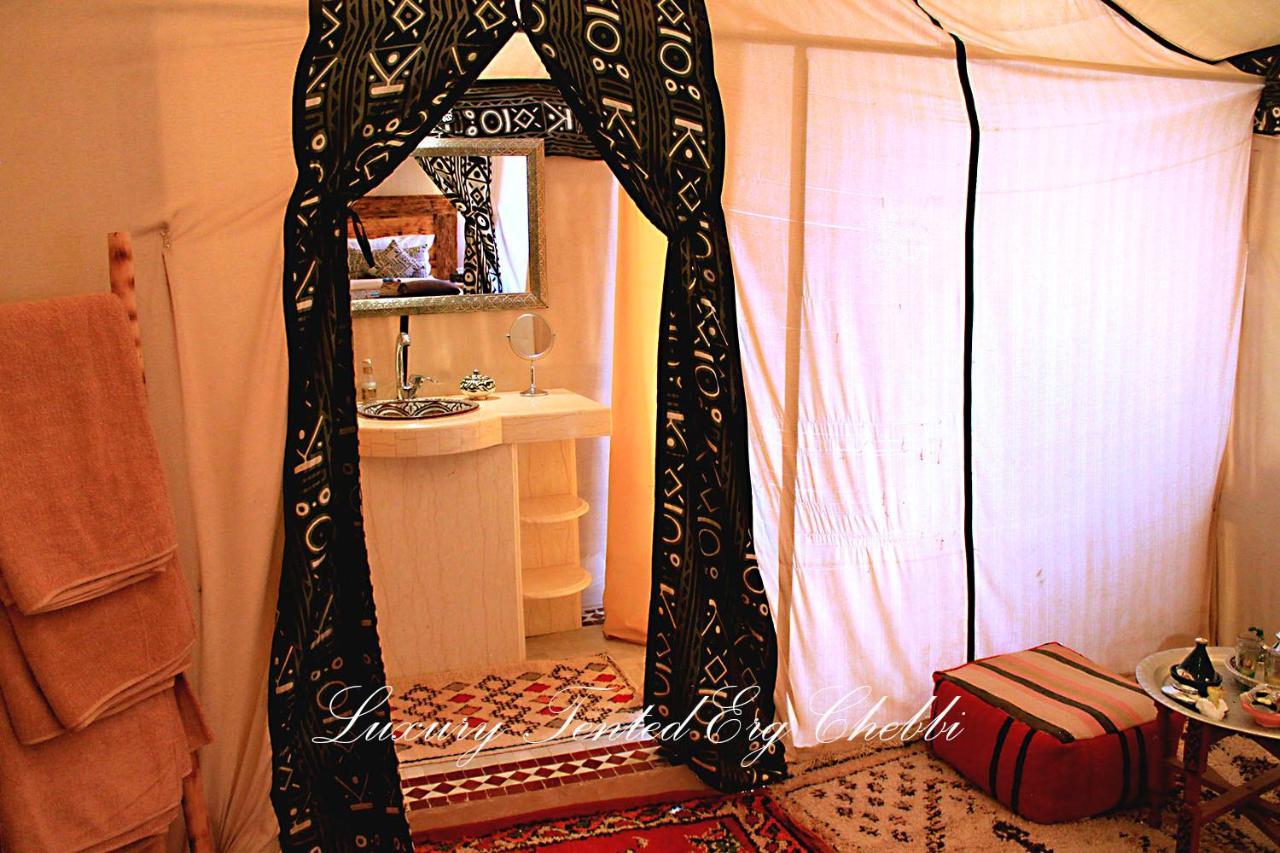 Luxury Tented Erg Chebbi Merzouga Buitenkant foto