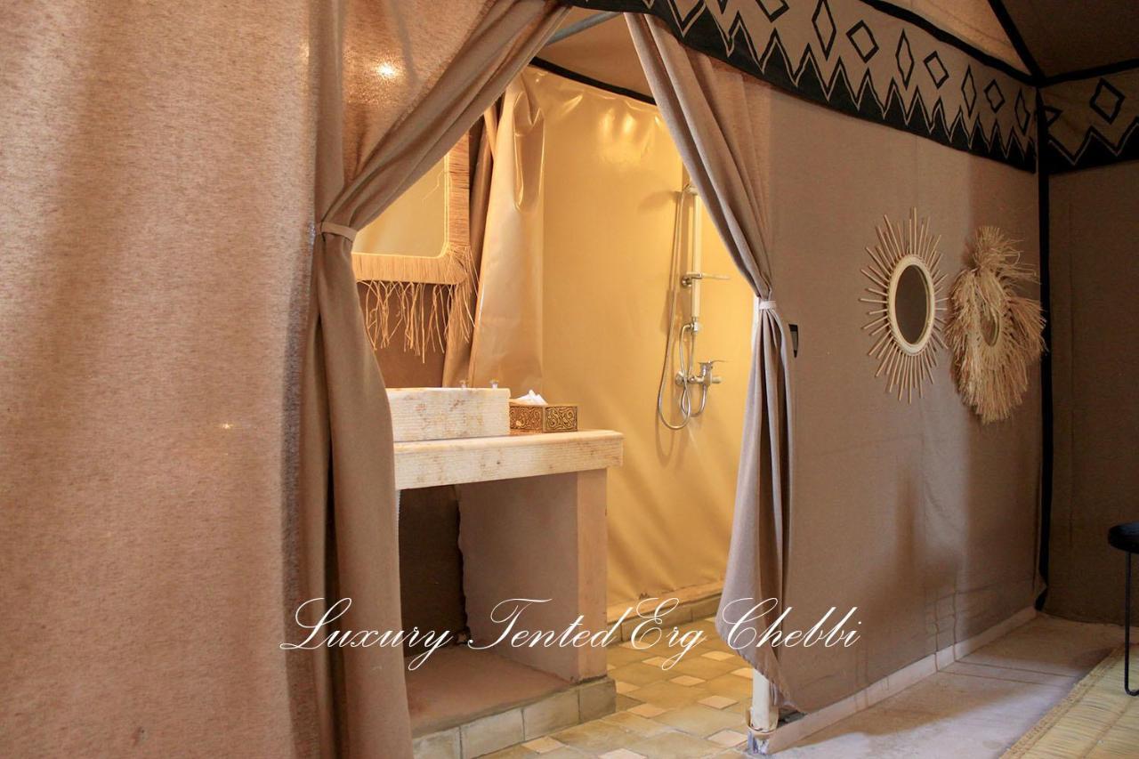 Luxury Tented Erg Chebbi Merzouga Buitenkant foto
