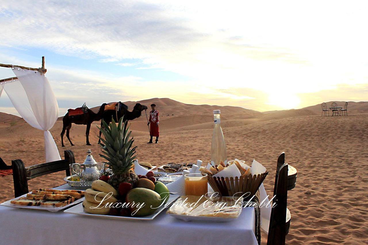 Luxury Tented Erg Chebbi Merzouga Buitenkant foto
